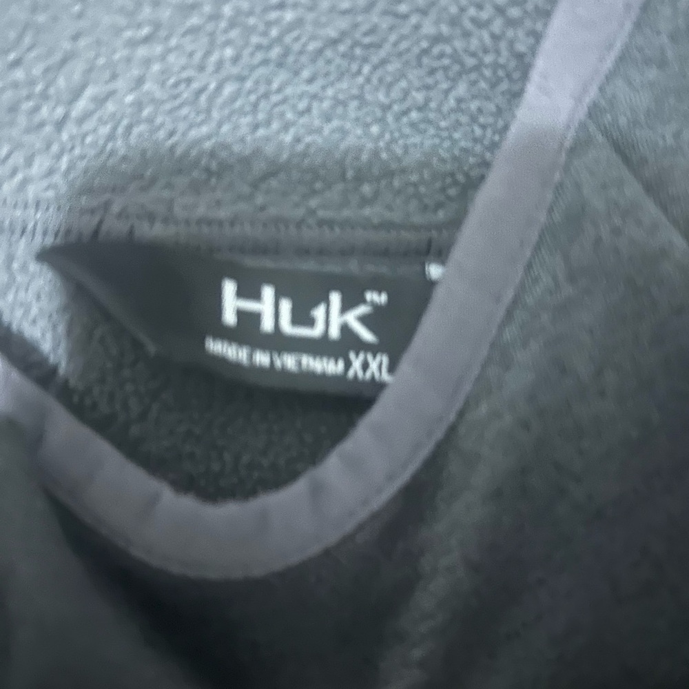 Huk Charcoal Gray Performance Shirt XXL
